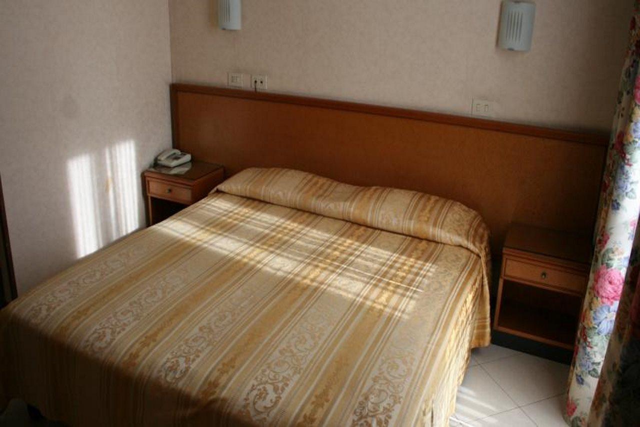 Hotel Citta 2000 روما المظهر الخارجي الصورة